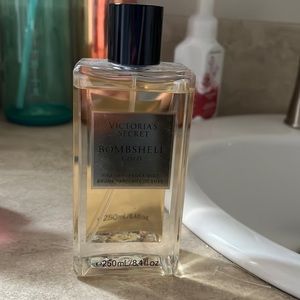 Victoria’s Secret fragrance